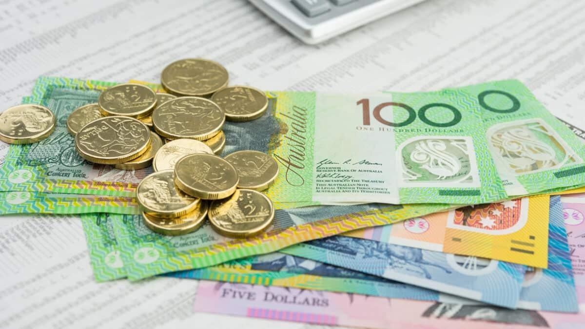 Plato Income Maximiser: FY26 profit slips, dividends steady